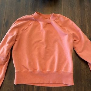 Lululemon women’s sweater